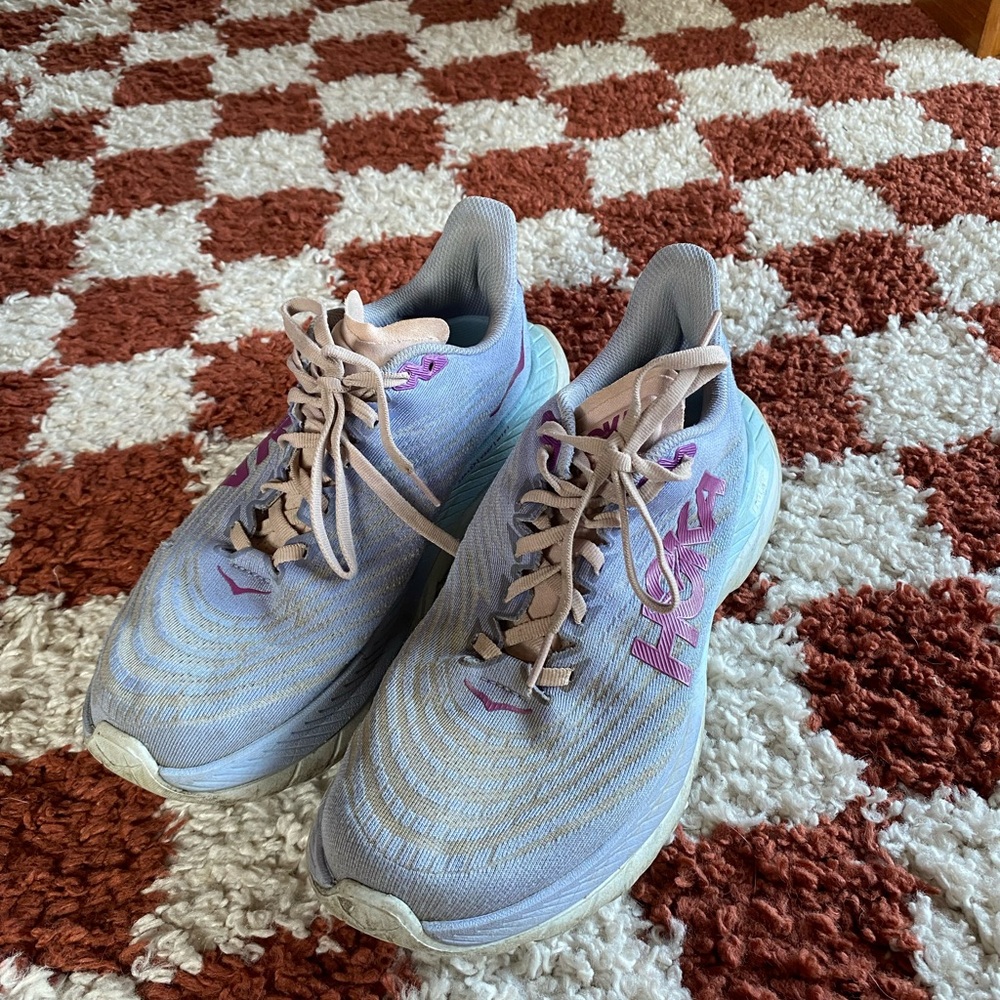 Hoka Mach 5 sneakers